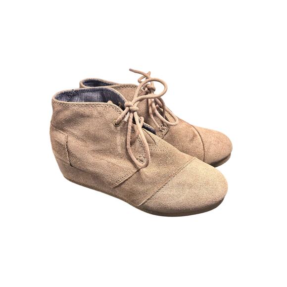 Toms Girls Suede Leather Kala Wedge Booties Shoes Winter‎ Western Taupe Size 1 - Picture 1 of 9
